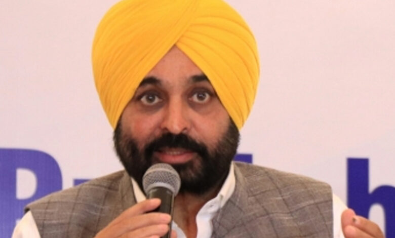 BHAGWANT MANN Mann Declares No Alliance with Congress in Punjab