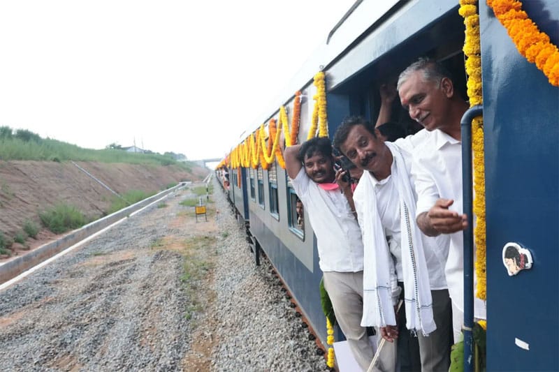 SIDDIPET TRAIN 2 Dream of train service to Siddipet comes true because of CM KCR: Harish Rao