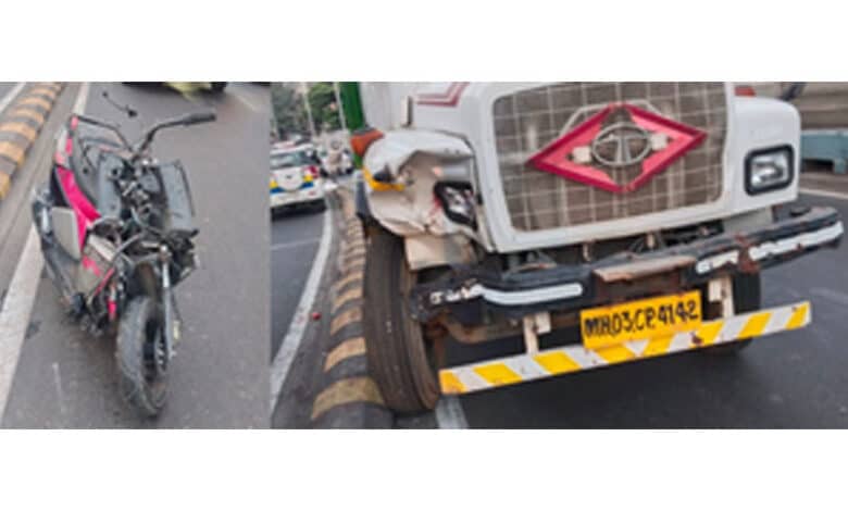 Three riding triple-seat killed as bike rams into truck on Mumbai flyover