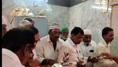 Hindus, Muslims together offer special prayers in K’taka