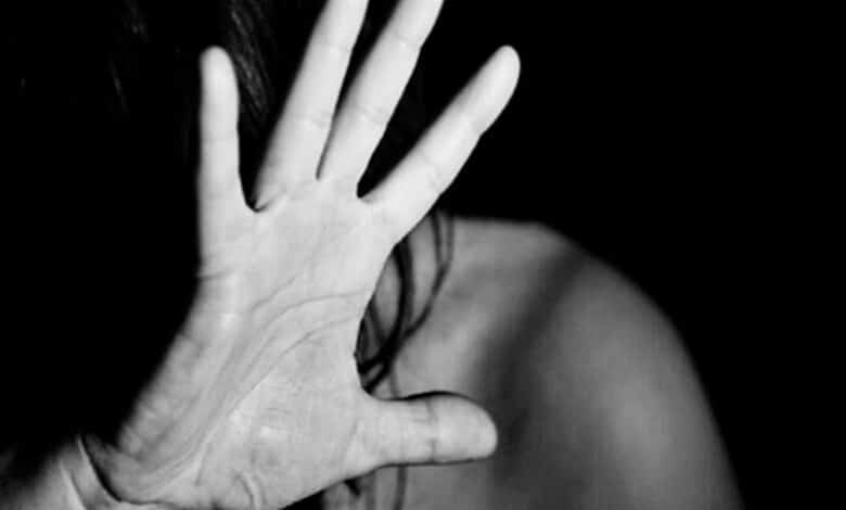 "NRI Woman Reportedly Raped by Company CEO in Delhi Hotel; FIR Filed"