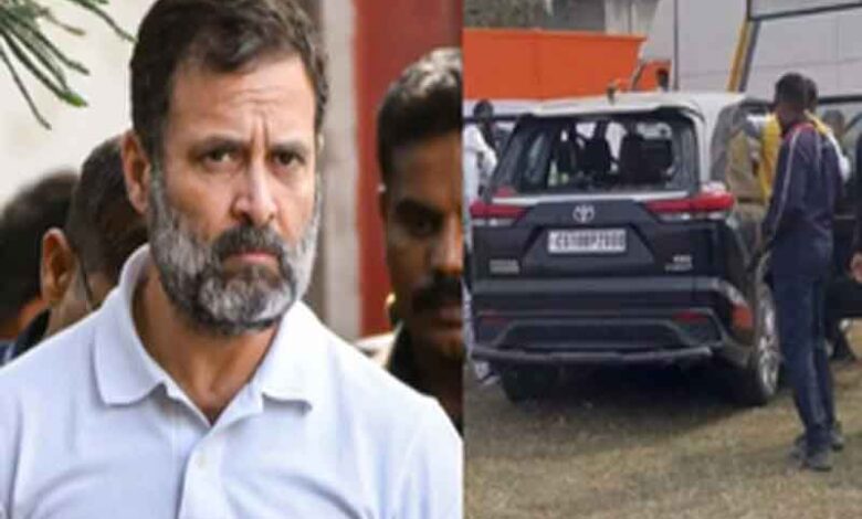 Rahul Gandhi's Vehicle Rear Windscreen Damaged during Nyay Yatra in Bengal's Malda District (video)