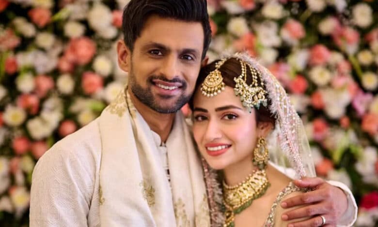 Who is Sana Javed, with whom Pakistani cricketer Shoaib Malik tied the knot