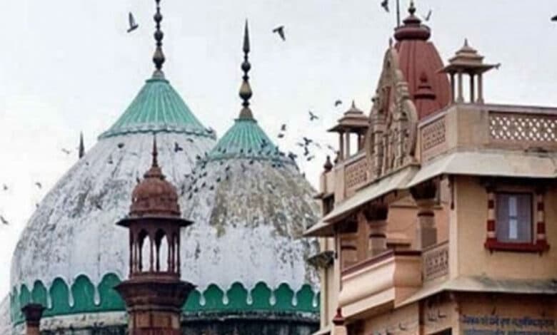 "Supreme Court Delays Hearing on Multiple Petitions Related to Krishna Janmabhoomi-Shahi Idgah Masjid Dispute"