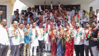 Ashok Chavan 'injures' Congress again, 55 Nanded ex-corporators join BJP