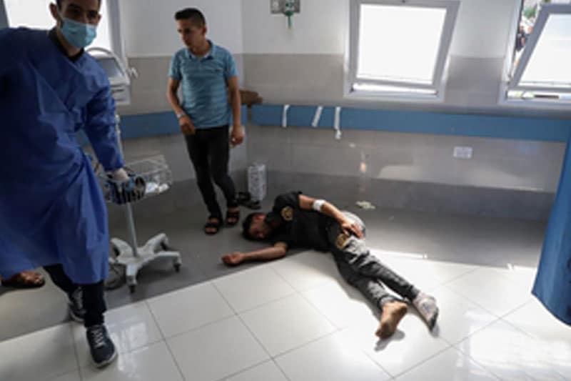 Oxygen shortage kills 8 patients in besieged Gaza hospital: Minister