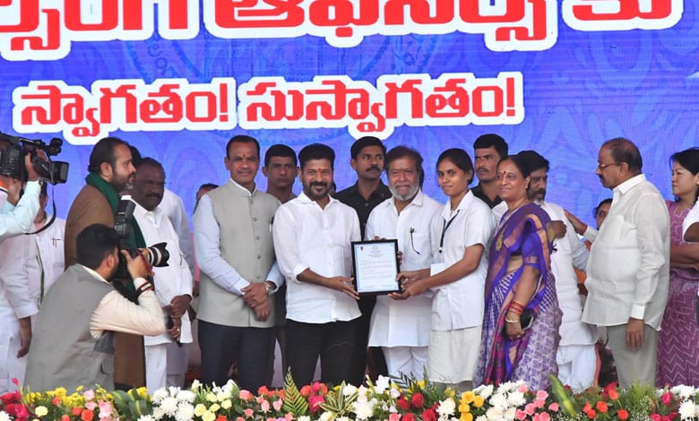 Committed to fill 2 lakh vacancies this year, says Telangana CM