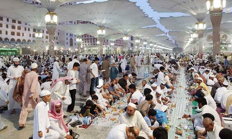 Ban Imposed on Breaking the Fast 'IFTAR' in Mosques in Saudi Arabia