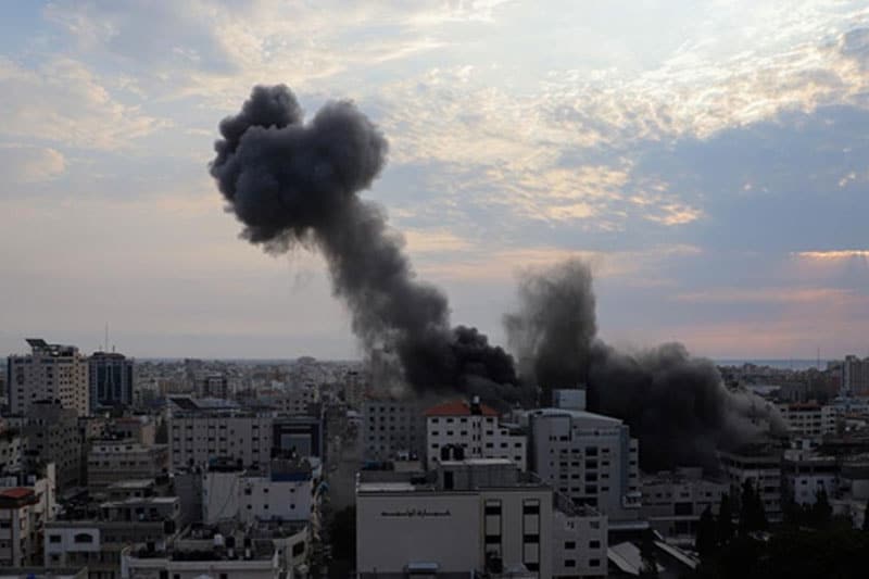 Israel attacks Rafah in Gaza Strip, 7 killed