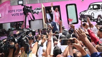 KCR launches his bus Yatra to continue for 17 days