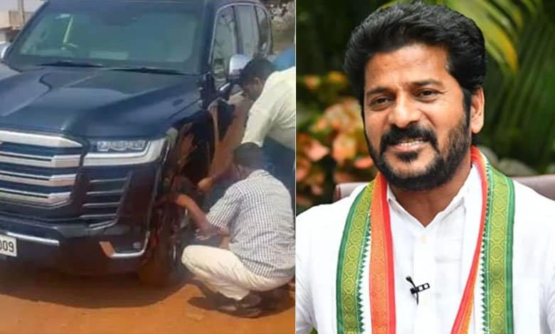 CM Revanth's convoy vehicle suffers flat tyre