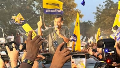 Back among his supporters, Kejriwal says 140 cr people have to fight against dictatorship