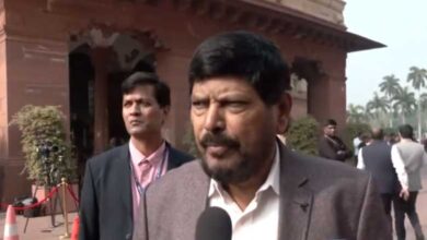 Union minister Athawale moves EC over Rahul Gandhi's 'change in Constitution' claim