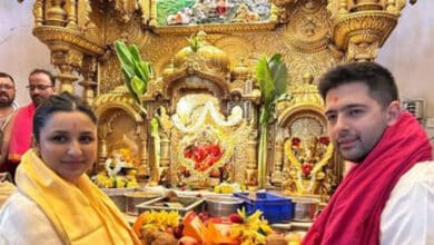 Ahead of LS polls in Delhi, Parineeti & Raghav seek blessings at Siddhivinayak Temple