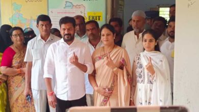 T'gana CM Revanth Reddy casts vote in Kodangal