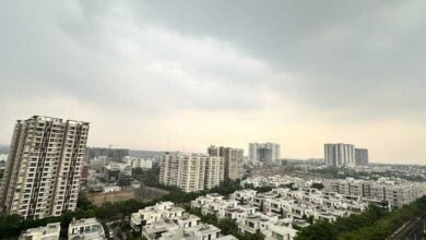 Mumbai receives season's first pre-monsoon showers