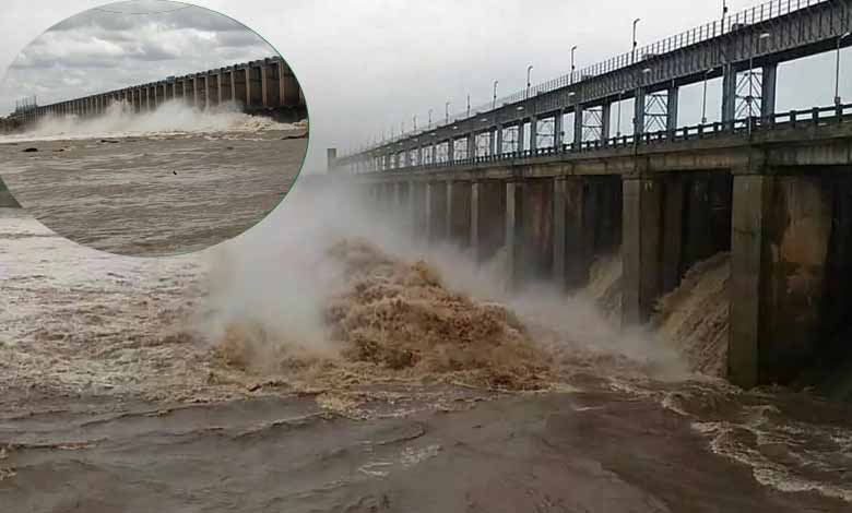 Telangana Rains | Officials Put on High Alert, Instructed to Stay at Headquarters