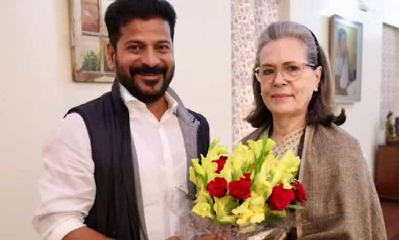 CM Revanth Reddy in Delhi to invite Sonia, Rahul Gandhi for Warangal rally