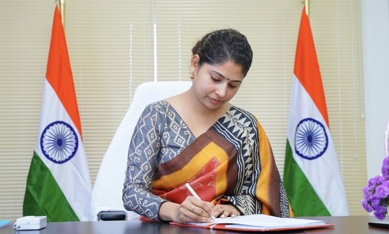 Hyderabad News | Smitha Sabharwal ready to accept challenge of differently-abled IAS mentor