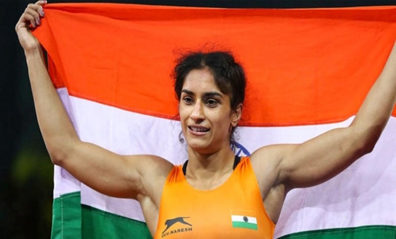 Paris Olympics: Vinesh Phogat pulls off major upset to reach 50kg quarterfinals