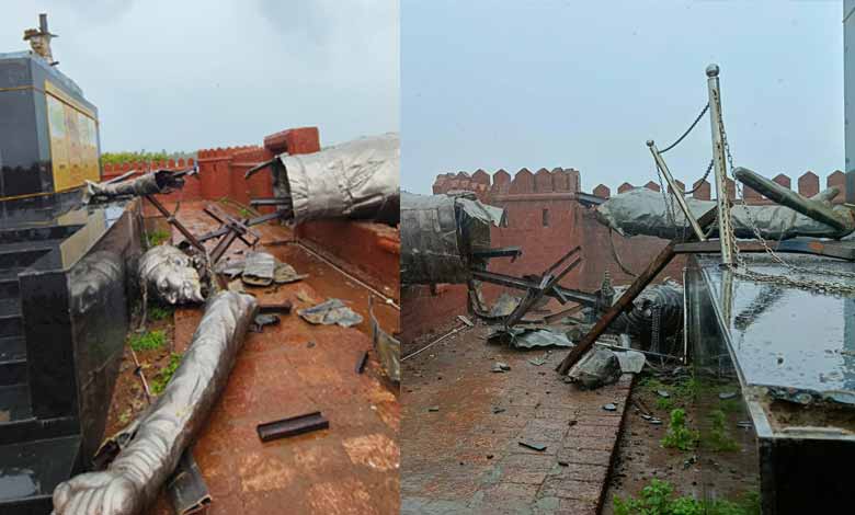 Chhatrapati Shivaji Maharaj’s statue at Rajkot Fort crashes in bad weather