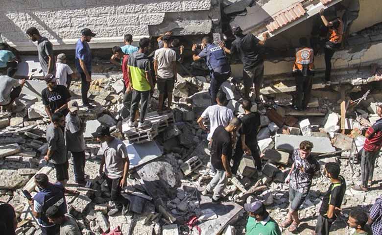 15 Palestinians killed in Israeli airstrike in central Gaza