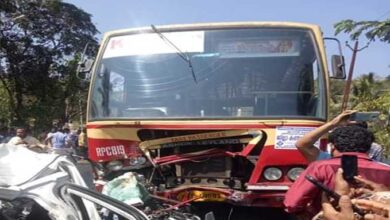 6 killed in bus-car collision in Pakistan's Punjab