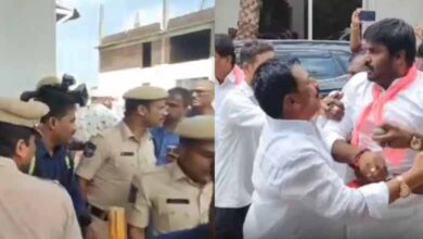 Telangana News | Police stop BRS leaders from marching to defected MLA's house