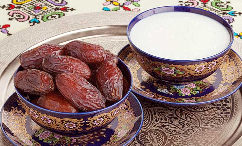 Dates Soaked in Milk: A Health Miracle for These 8 Groups of People