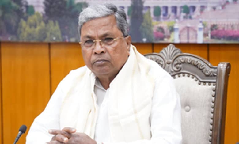 ‘Speak up’: Siddaramaiah appeals to beneficiaries of guarante schemes