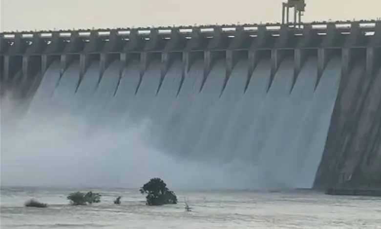 Telangana: Water Released from Nagarjunasagar Project