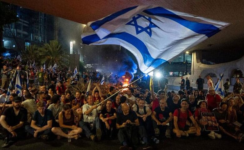 Could mass protests in Israel over hostages persuade Netanyahu to agree to a cease-fire deal?