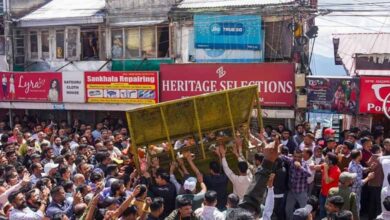 Shimla mosque dispute: Protesters break barricades, clash with police