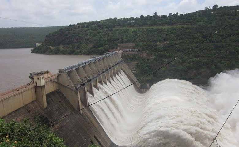 Technical Issue at Srisailam Project Gates: Repairs Underway