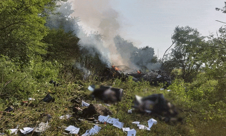 3 persons killed as helicopter crashes in Pune