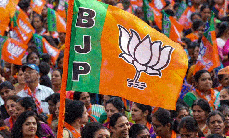 Maharashtra polls: BJP to fight 148 seats, Congress 103