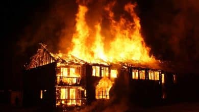 3 killed as fire breaks out in multi-storey building in Mumbai