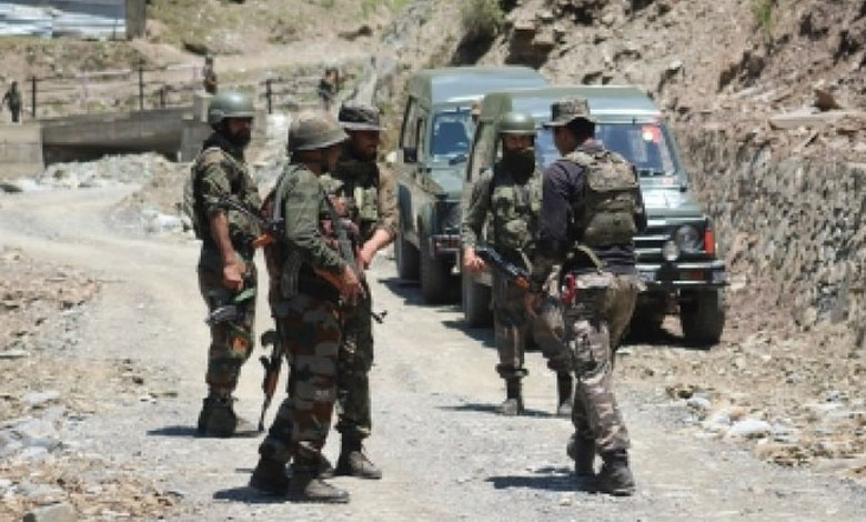 Encounter breaks out along LoC in J&K's Uri, infiltration bid thwarted