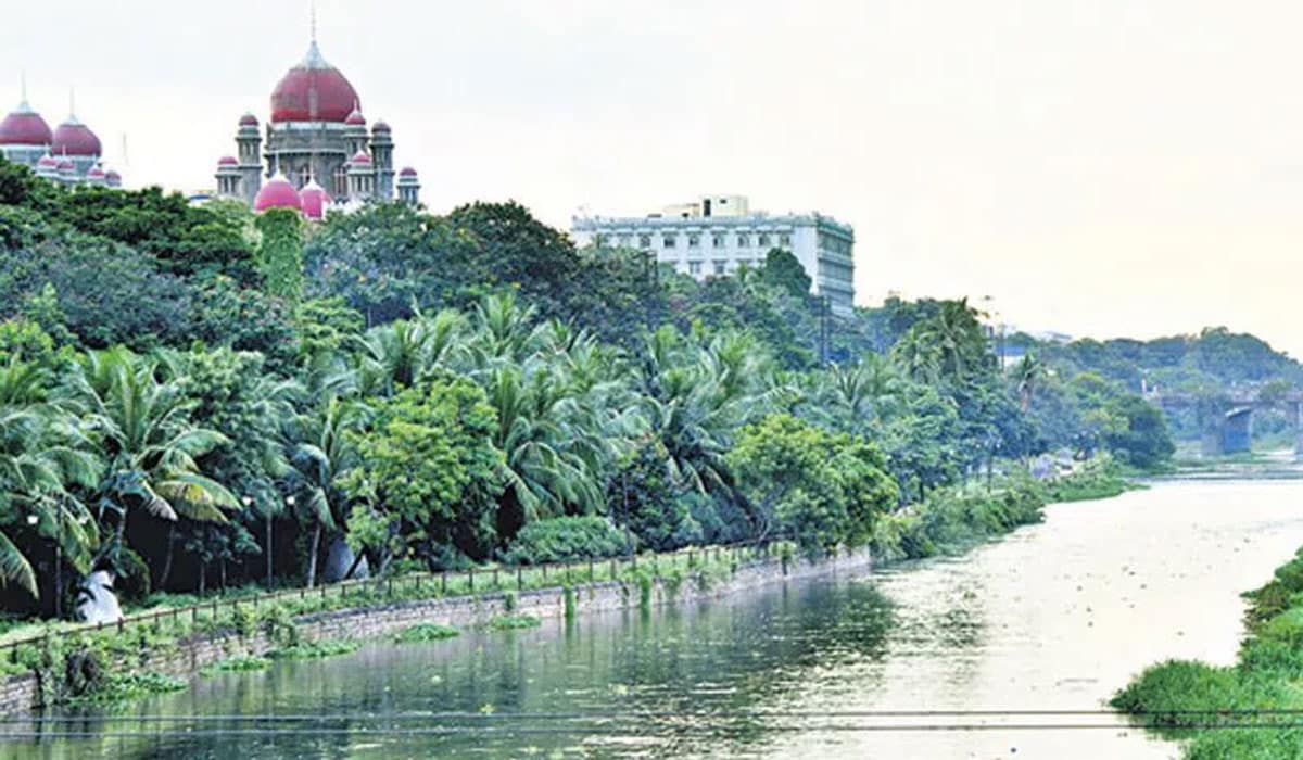 Experts Urge Focus on Treated Water to Rejuvenate River Musi, Not Just Aesthetic Development