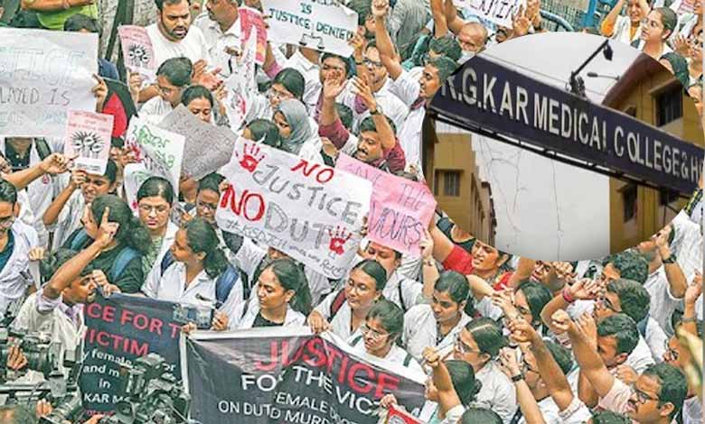 West Bengal junior doctors continue sit-in, wait for state to fulfill their demands