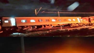 Mysore-Darbhanga Bagmati Express derails in Tamil Nadu; many injured (Ld)