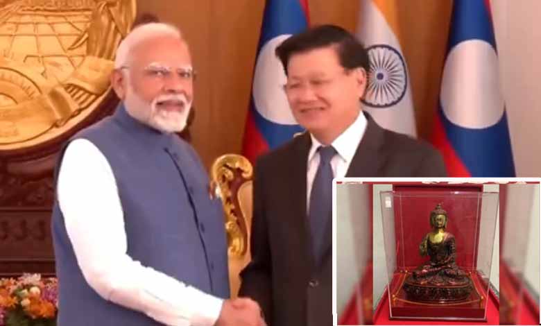 PM Modi gifts Indian handicrafts to leaders from Laos, Thailand, N Zealand and Japan    