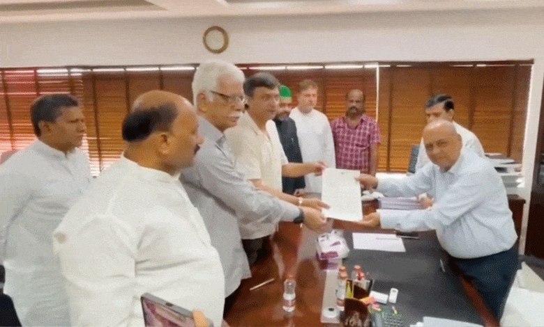 AIMIM Delegation Led by Akbaruddin Owaisi Submits Key Demands to Telangana BC Commission