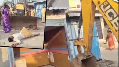 Huzur Nagar Municipal Authorities Demolish Street Vendors' Shops, Leaving Workers in Despair