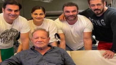 Sohail Khan shares family photo on social media