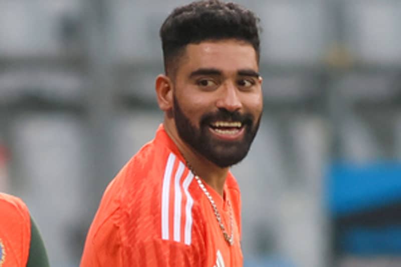 Gujarat Titans Buys Mohammed Siraj in IPL 2025 Auction