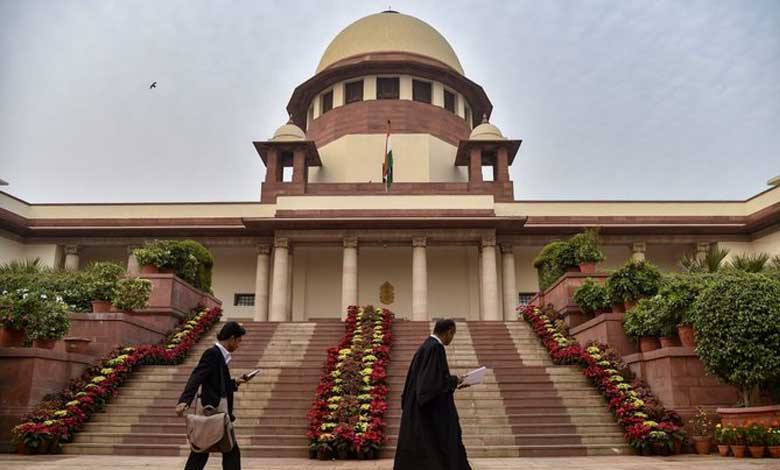 SC Urges CAQM to Reassess School Closures in Delhi Over Mid-Day Meal Crisis Amid Pollution Curbs