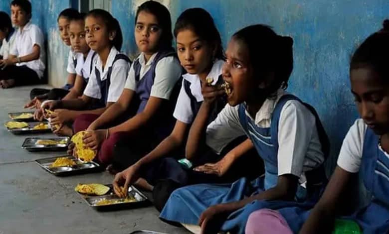 Telangana forms Task Force to check food contamination in schools, hostels