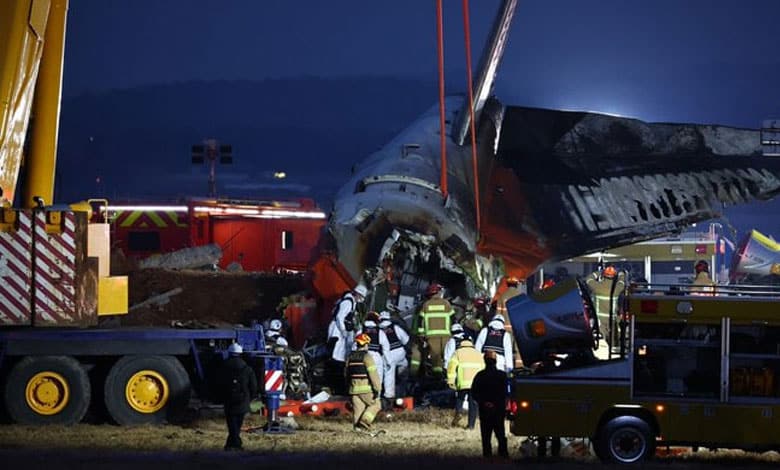 12 25 Deadly Plane Crash in South Korea: Jeju Air Flight Skids Off Runway, 177 Dead