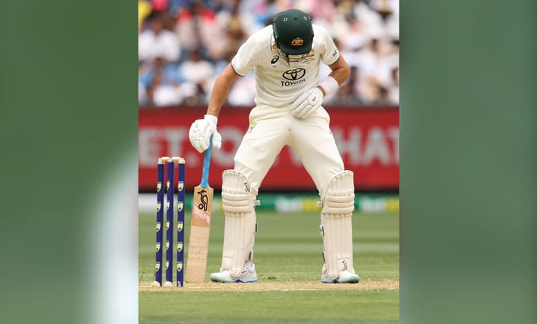 123 68 Marnus Labuschagne Struck Twice by Siraj in Painful Over During Boxing Day Test